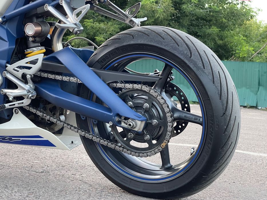 Мотоцикл TRIUMPH Daytona 675