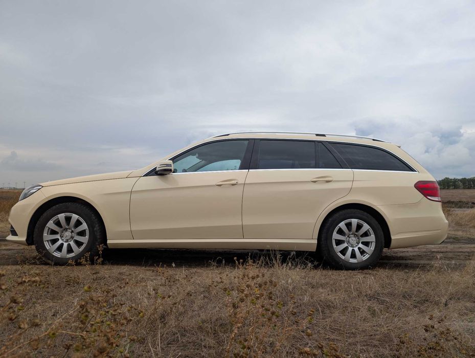 Mercedes E-Class 2015 Универсал