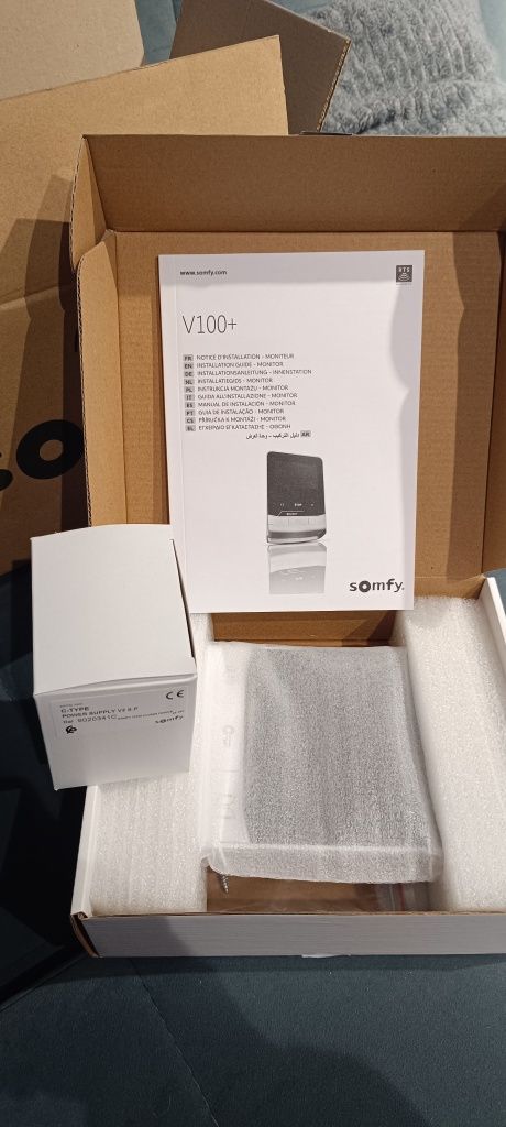 Monitor domofonu V100+ SOMFY z zasilaczem