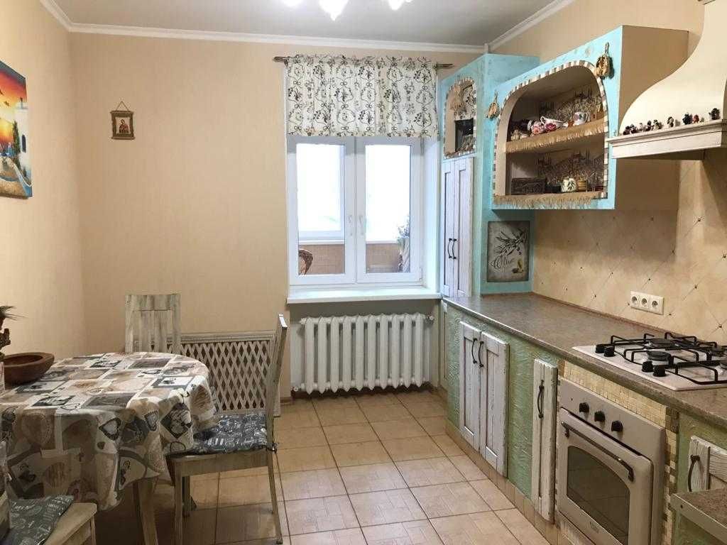 продам 2-х комнатную квартиру с ремонтом