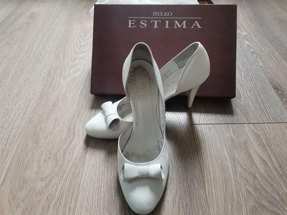 Buty ślubne białe, białe buty na obcasie