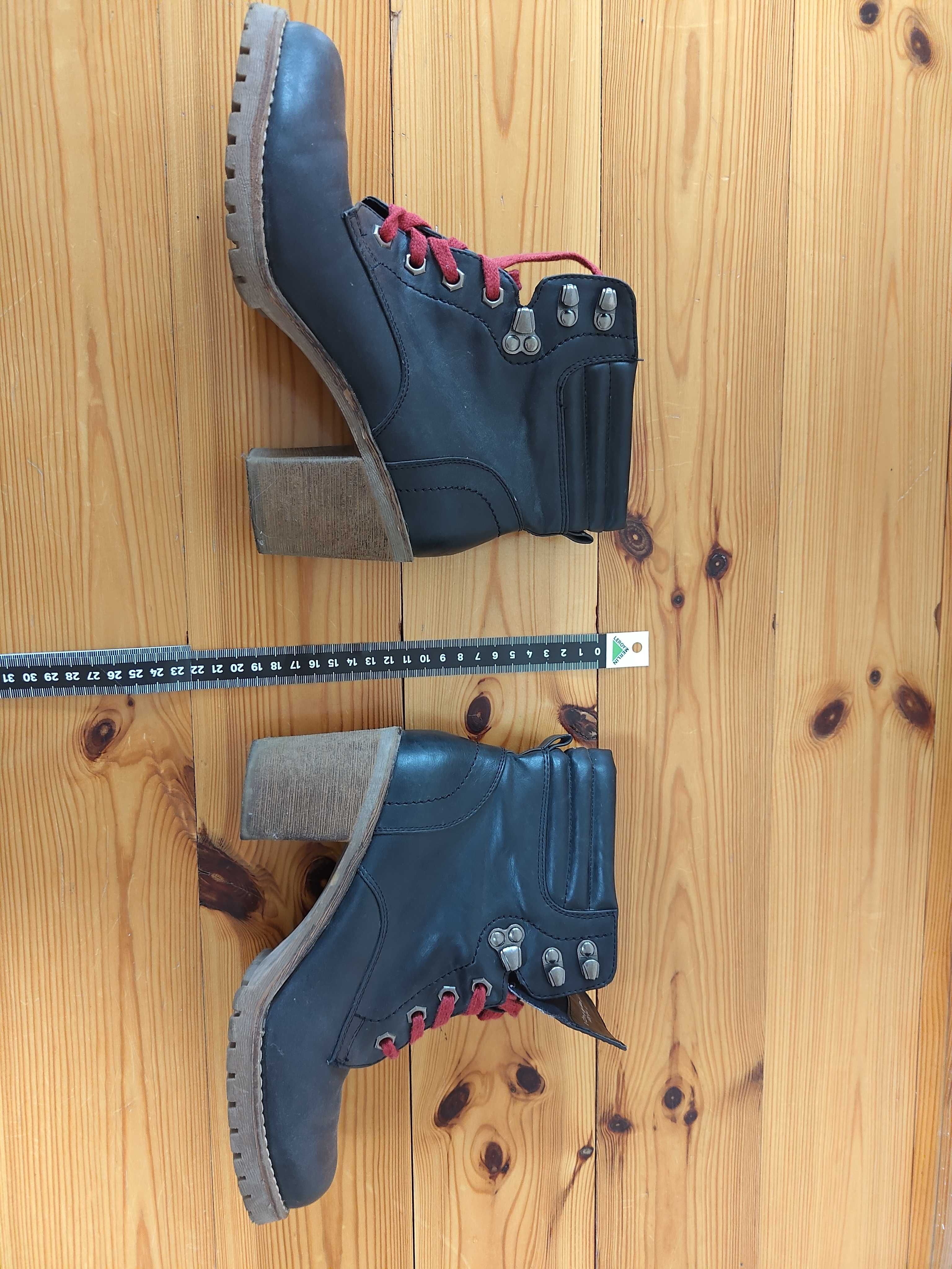 Buty damskie na obcasie, rozmiar 38