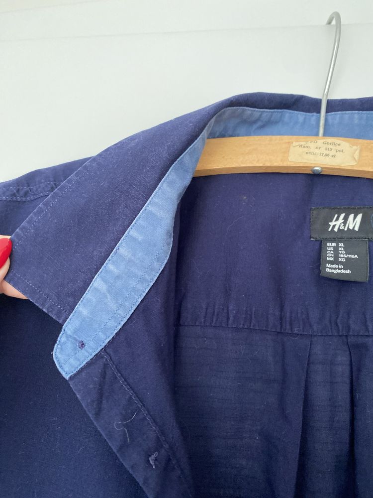 Granatowa koszula z krótkim rękawem H&M