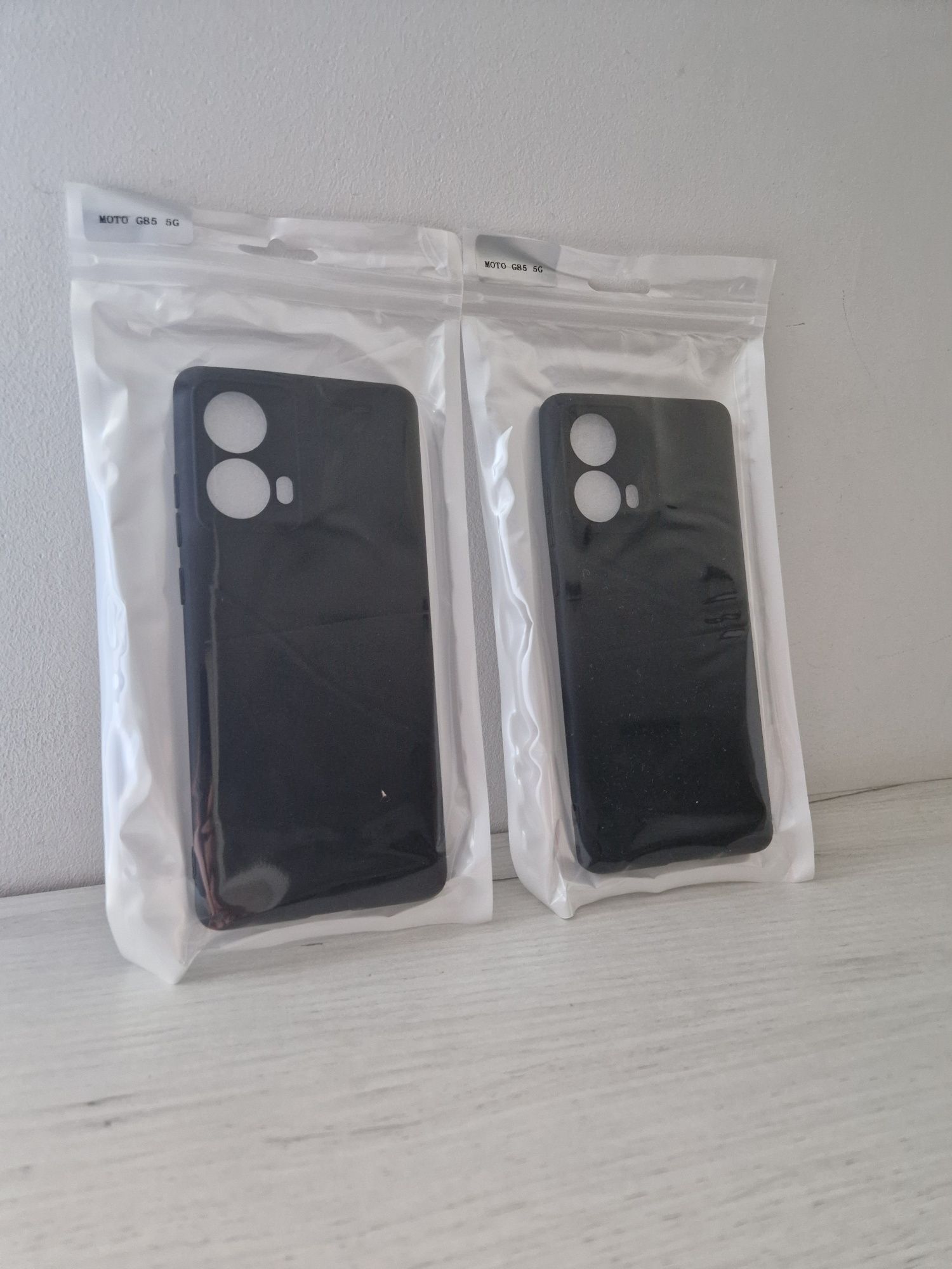 Back Case MATT do MOTOROLA MOTO G85 5G Czarny