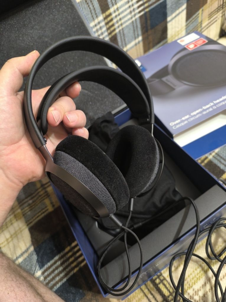 Наушники студийные Philips Fidelio X3