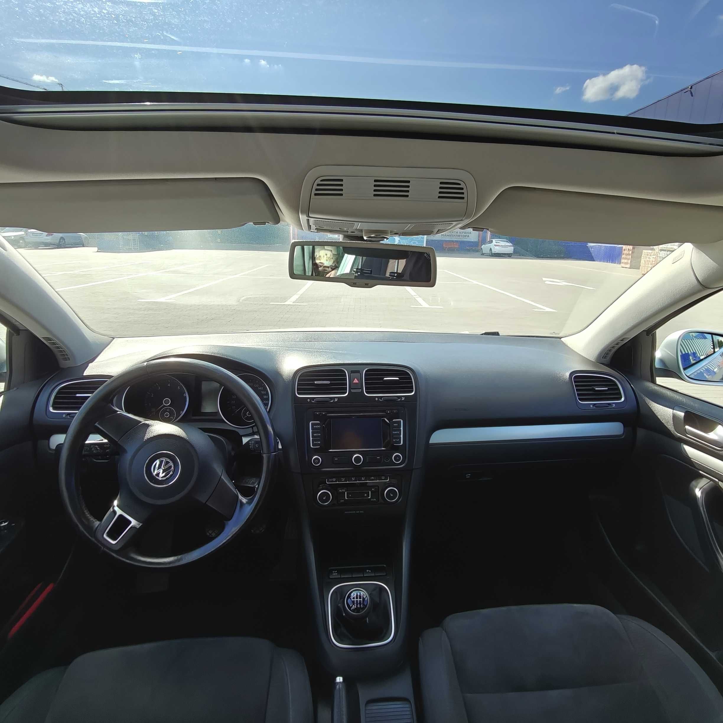Продаю Автомобіль Golf 6 універсал 1.4 CAXA