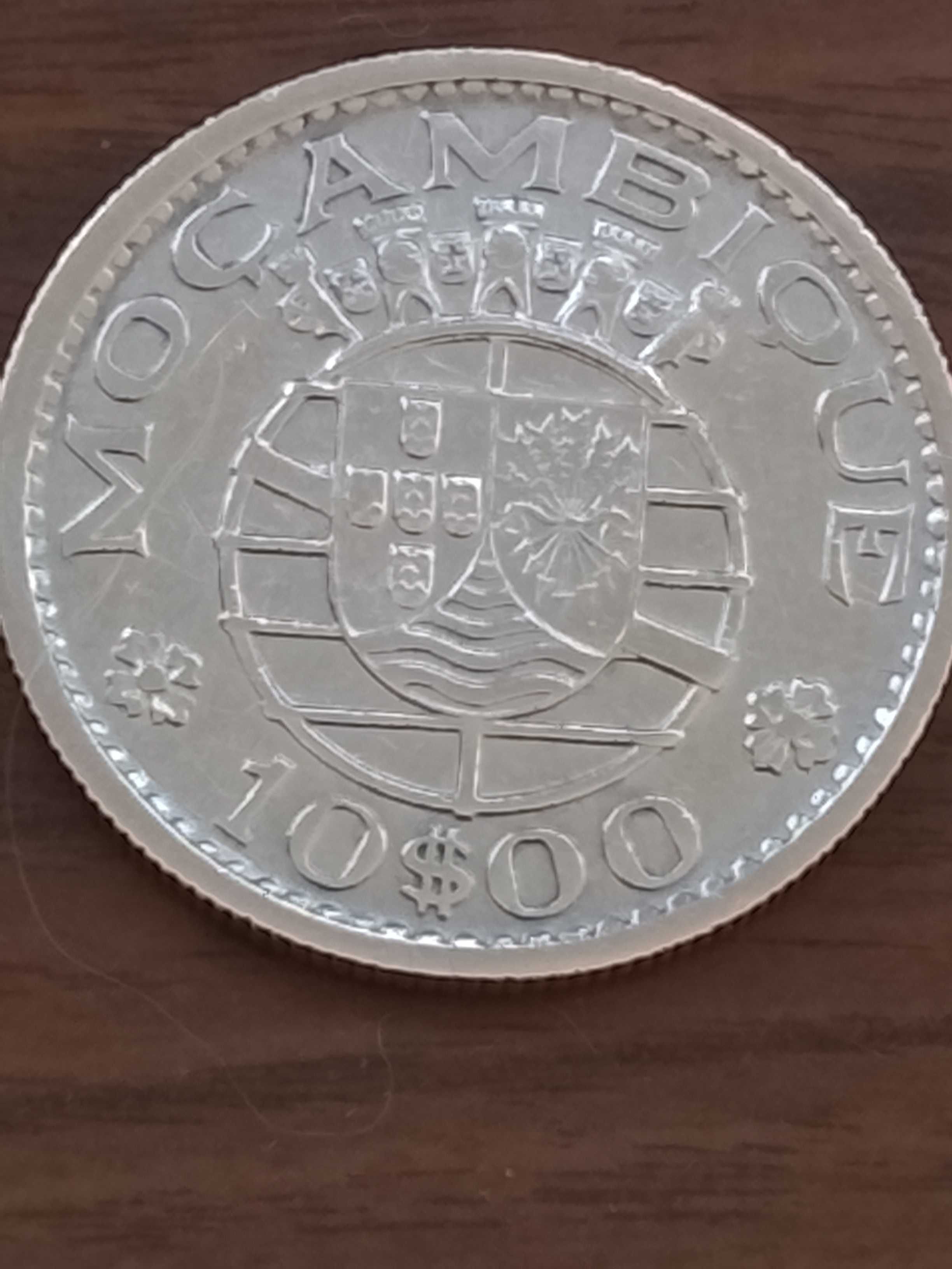 Moeda de 10 escudos de 1960, em Prata, de Moçambique