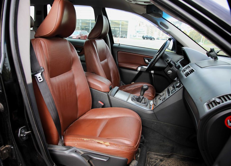 Продам Volvo XC90