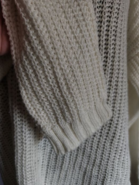 Sweterek damski kremowy rozmiar L