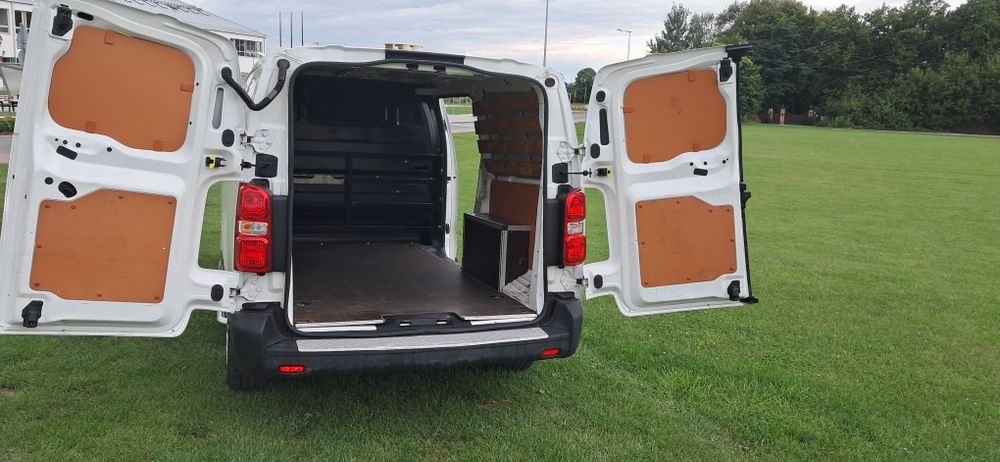 Opel Vivaro Extra Long 2020r. 6,0 spalanie !!! Cena Brutto!!!