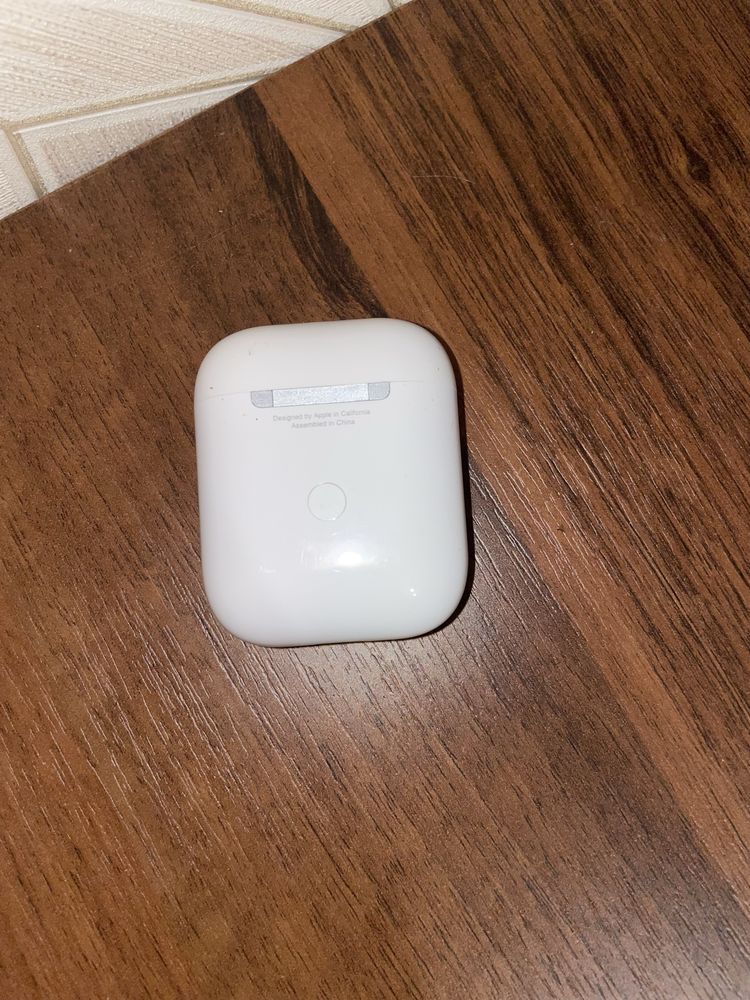 Оригінальний кейс для AirPods 2 + чохол в подарунок