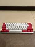 Klawiatura 60% RGB Bluetooth – Cherry MX Blue – PBT Keycaps