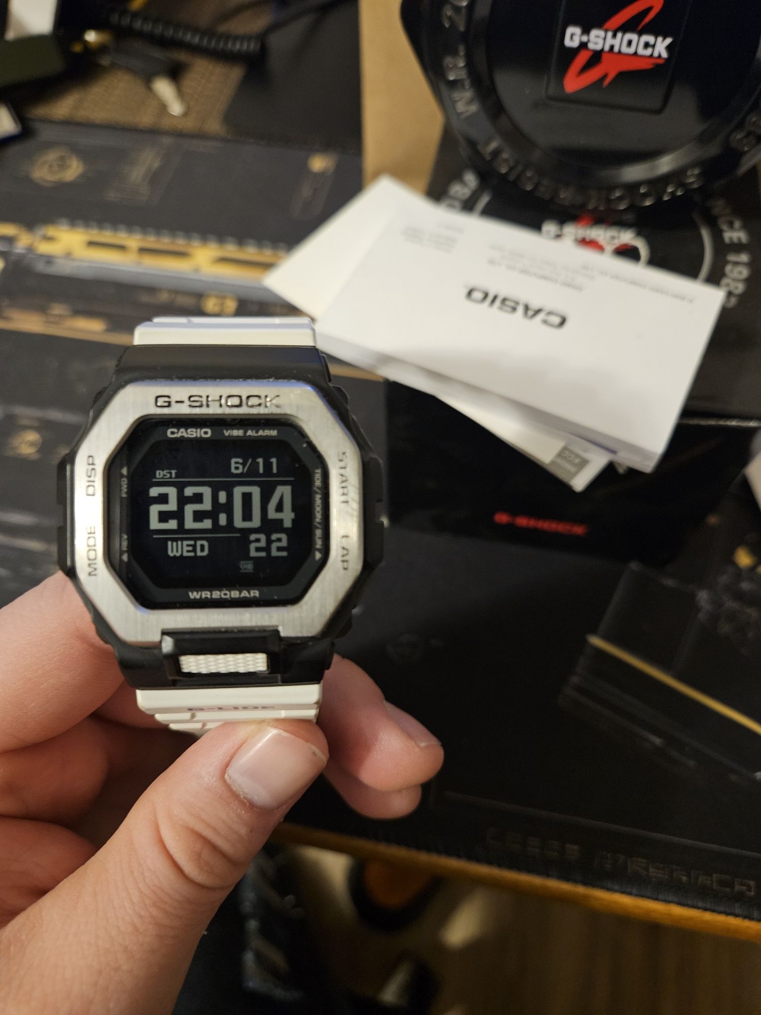 Casio g shock gbx 100