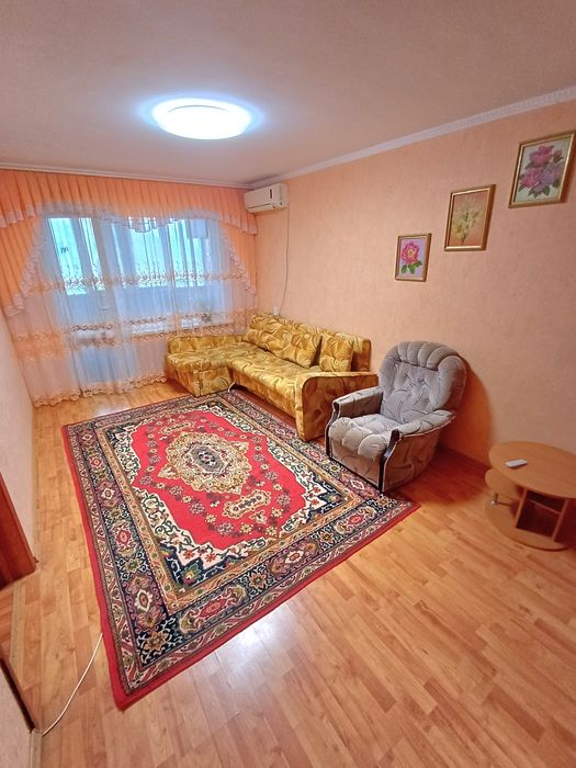 Продам отличную 2-х комнатную квартиру на МИРА / пл.Победы