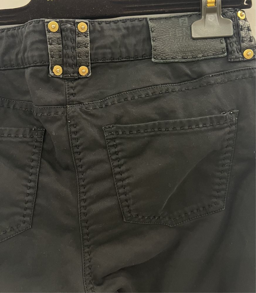 Брюки штани fendi .