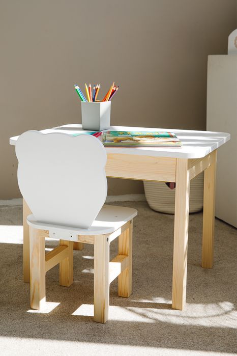 Дитячий столик та стільчик ведмедик комплект дитячий парта з пеналом