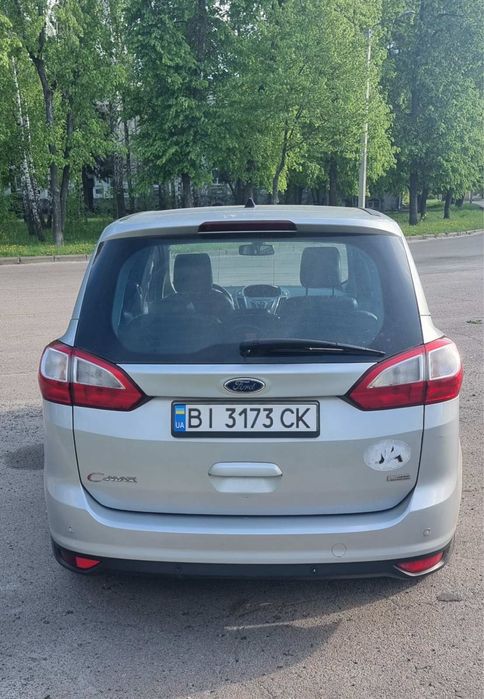 Ford Grand C-Max 2011