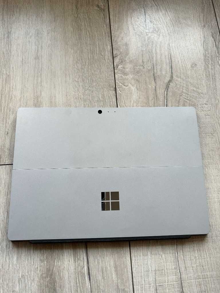 Microsoft Surface Pro 4