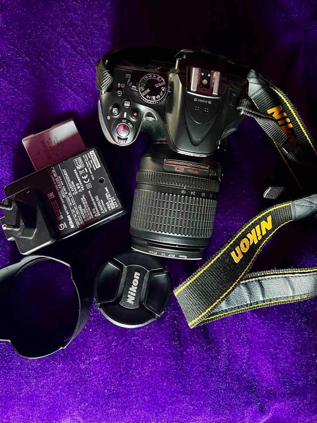Nikon D5200 , об'єктив- nikon AF-S DX 18-105mm