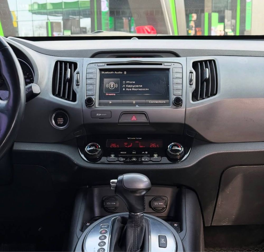 Продам Kia Sportage 2л