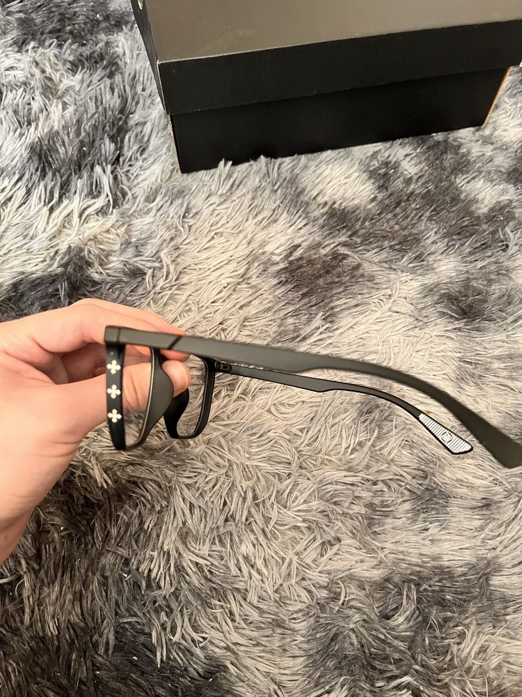 Czarne okulary zapraszma do zakupu nowe