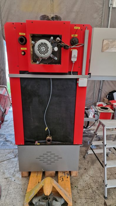 HARGASSNER Kocioł piec C.O na trociny, zrebki drzewne