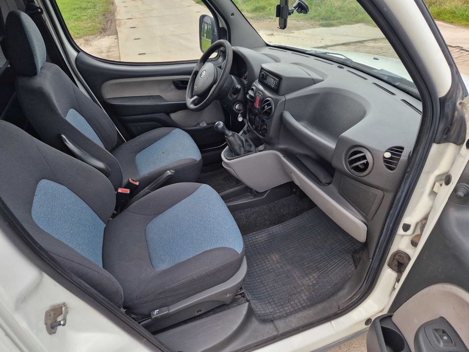 Ładny FIAT DOBLO2007r,2-ręka,bezwypadkowy,sprowadzony,opłacony,faktura