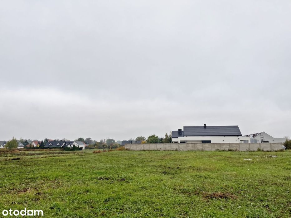 Działka budowlana w Smolcu  pod dom lub usługi, blisko Wrocławia