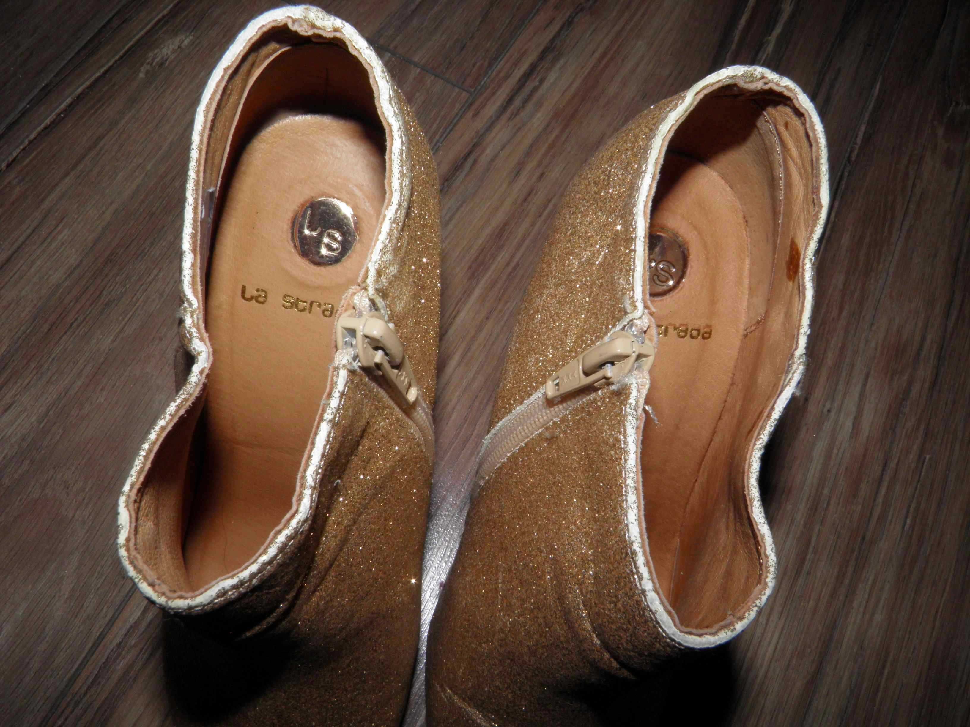 Brokatowe Buty Czółenka Botki