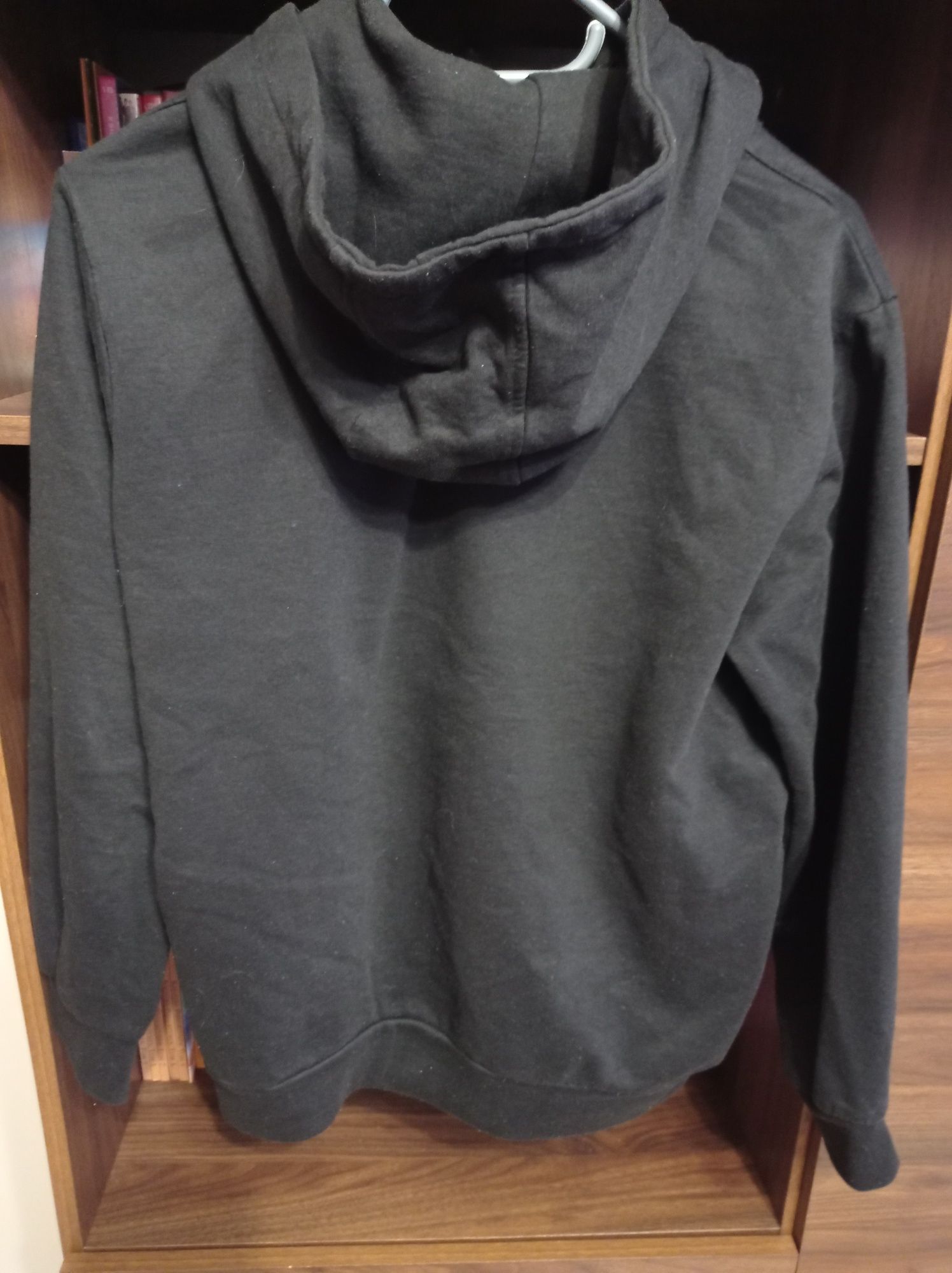 Bluza chłopięca rozm. 164 używana