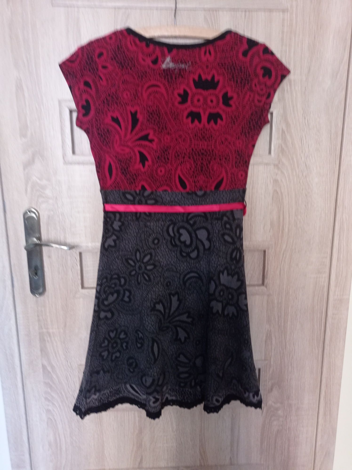 Sukienka Desigual L