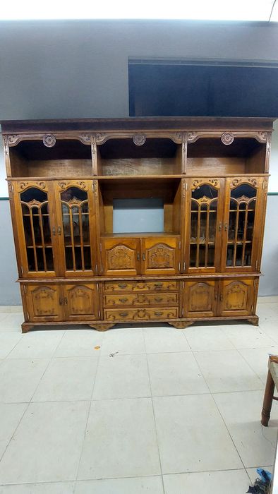 Móvel de sala em bom estado