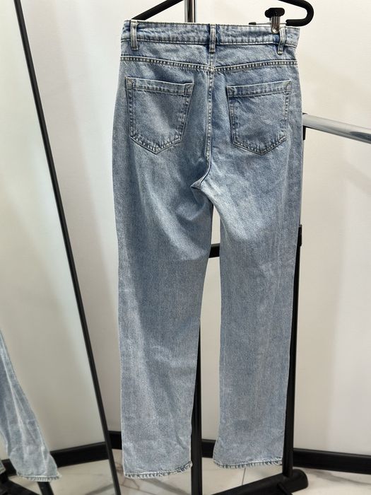 Прямі джинси з розрізами Reserved 38р