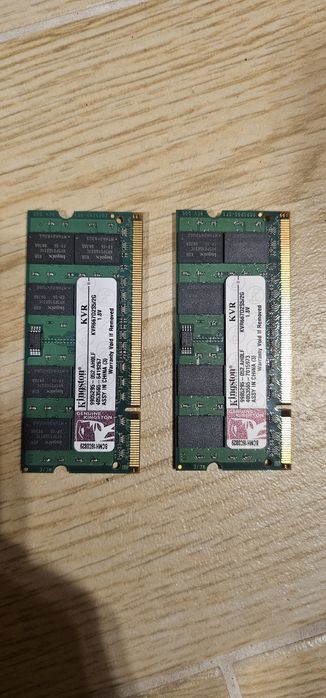 Pamięć RAM 4 GB = 2X2GB Kingston - sprzedam