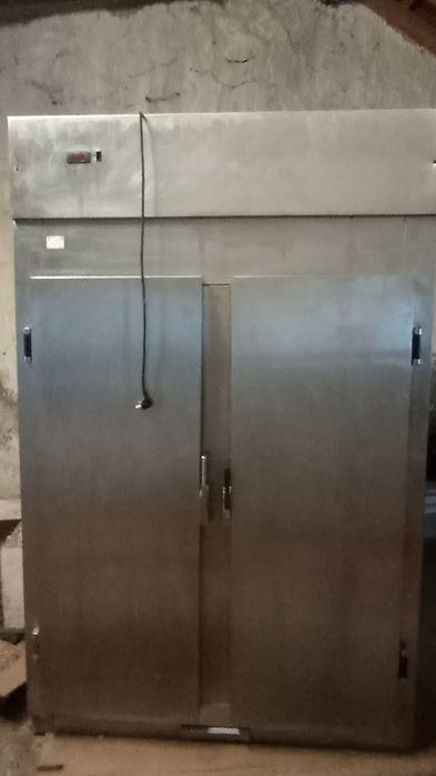Armário frigorífico industrial semi-novo