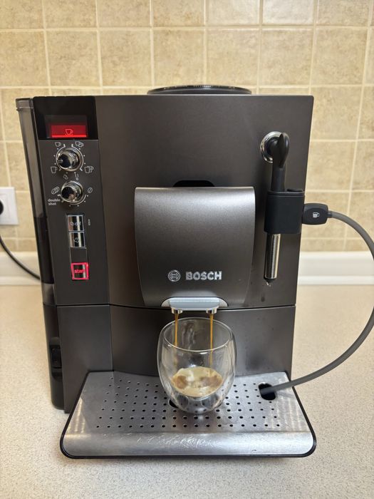 Кавоварка Bosch Vero Caffe Latte