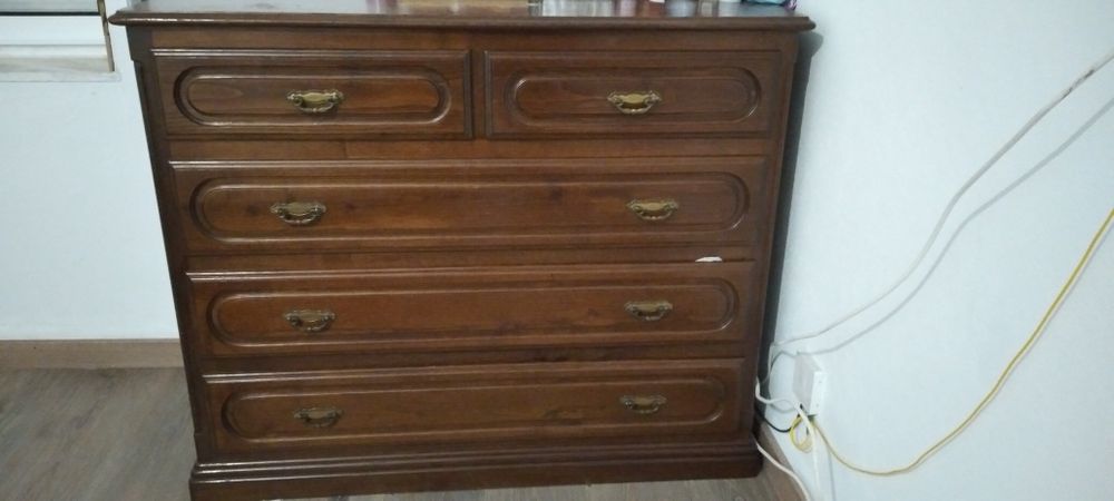 vendo cama, com colchao e estrado