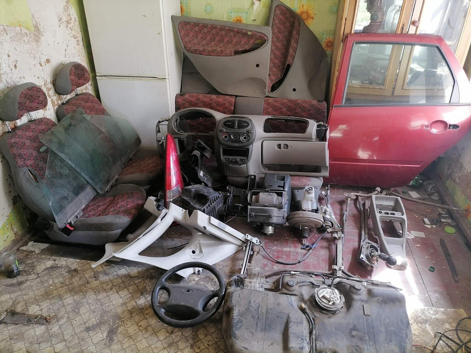Продам запчасти от Калины