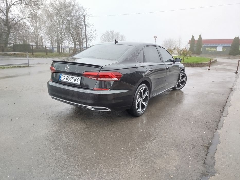 Volkswagen Passat B9 2.0 TSI