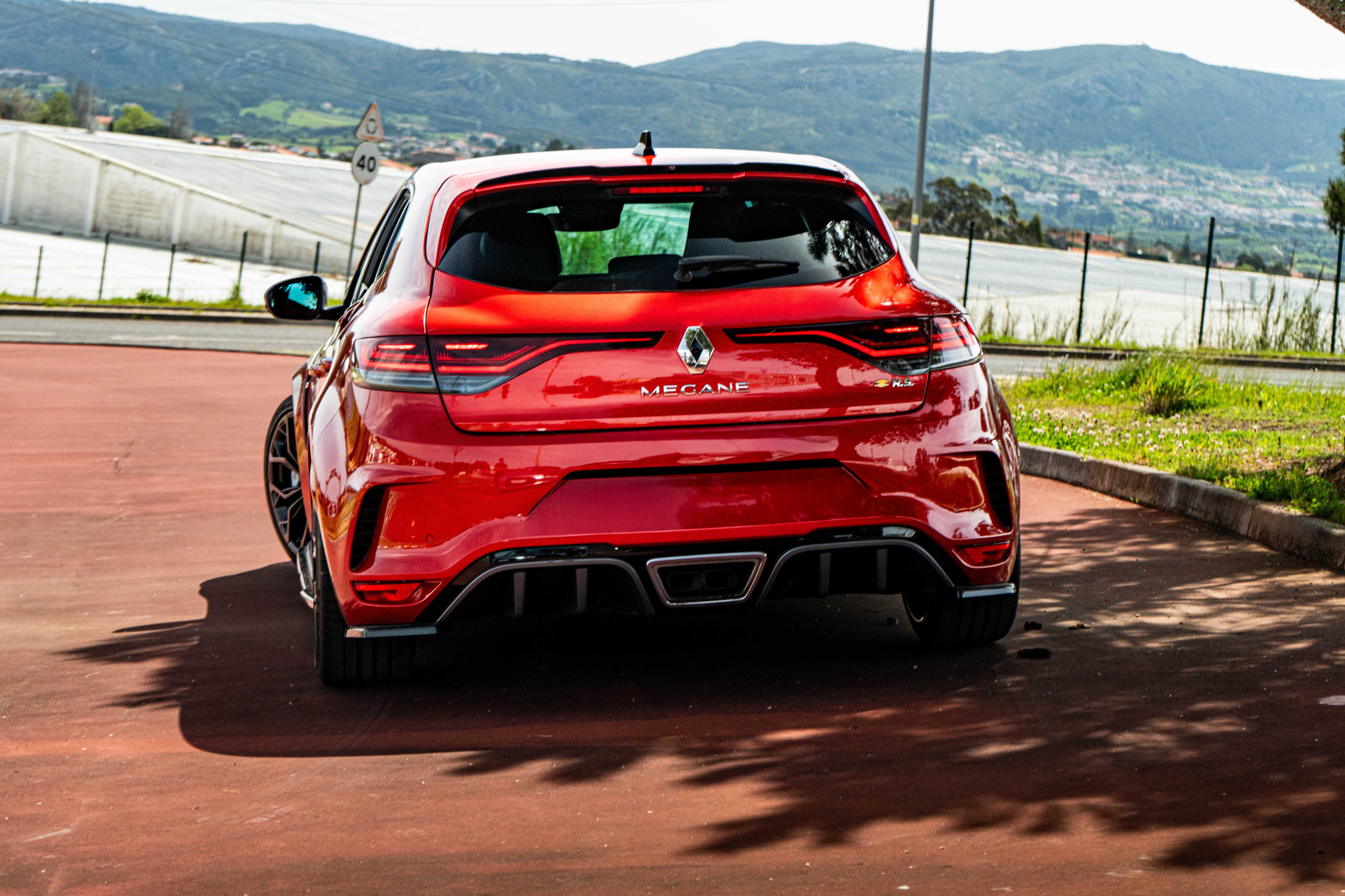 Renault Megane R.S. TROPHY Maxton