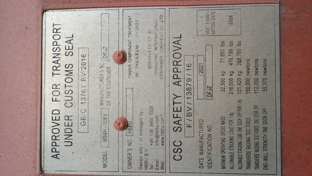 Kontener premium suchy szczelny ze zdjęć 12 m 40 HC