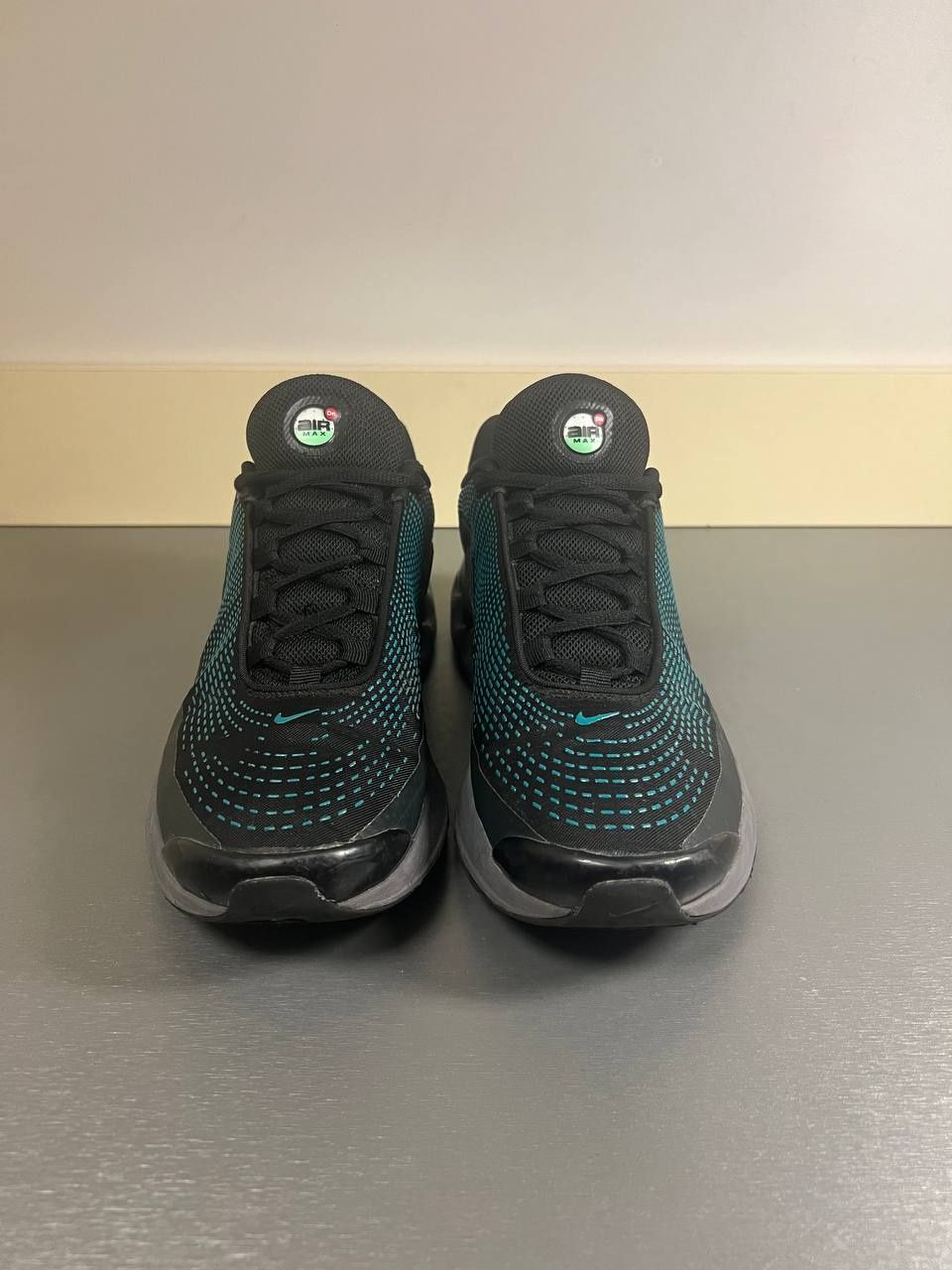 Кросівки Nike Air Max Dn в ідеальному стані 42 розмір