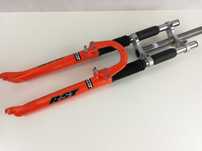 Nowy amortyzator RST 281 DH 26" / retro