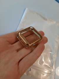 Etui case obudowa na Apple Watch 40mm 41mm silikonowa złota
