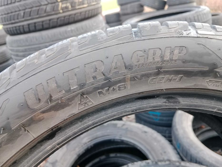Opona używana 225/50R18 Goodyear Ultra Grip Performance Gen-1 1szt.
