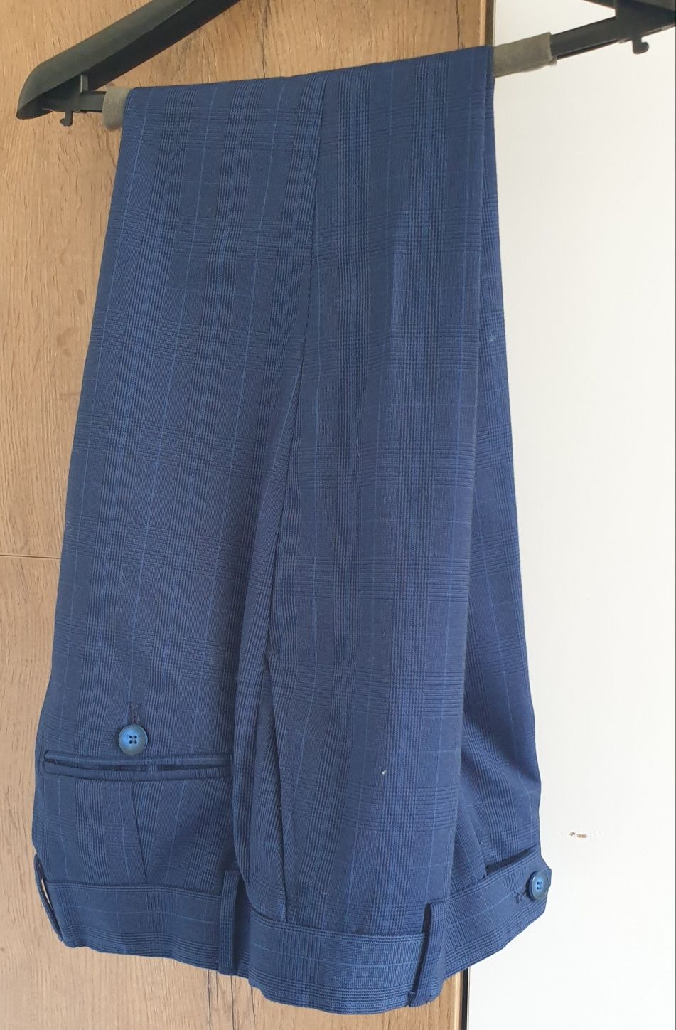 PAWO garnitur komunijny+koszula+pasek, rozmiar 146 cm