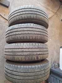 215/65r16C Michelin agilis