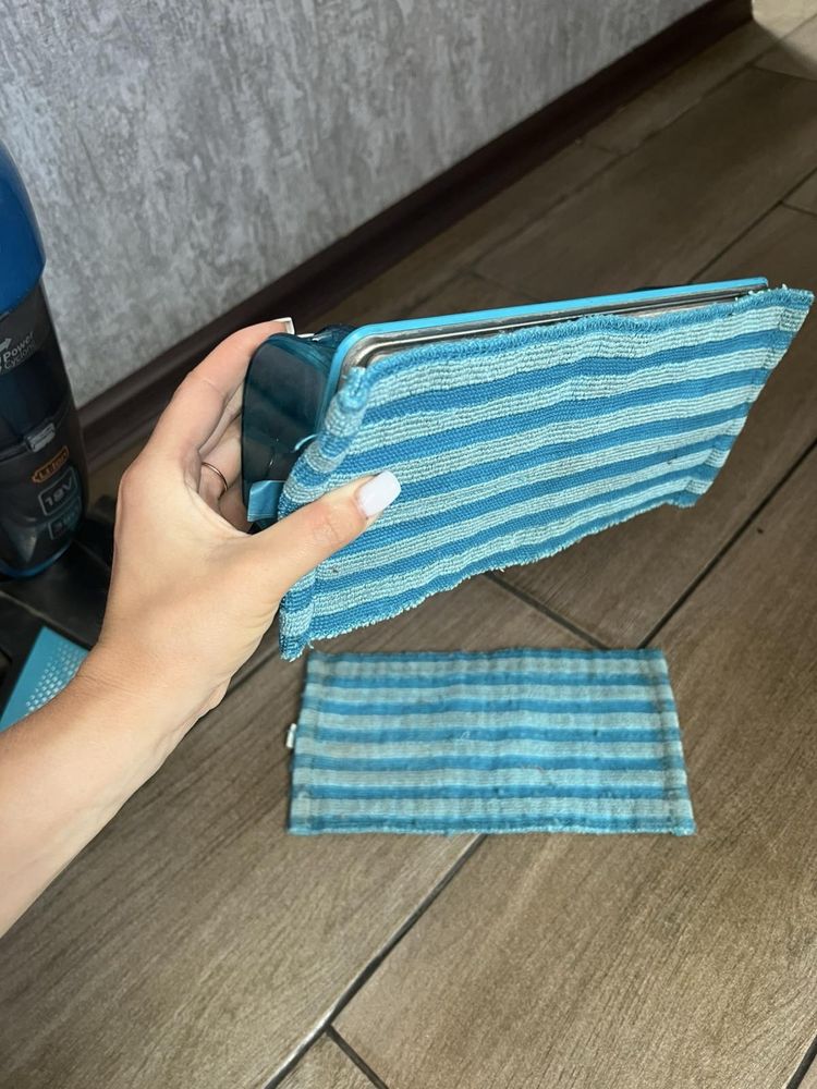 Ручний миючий пилосос philips aqua