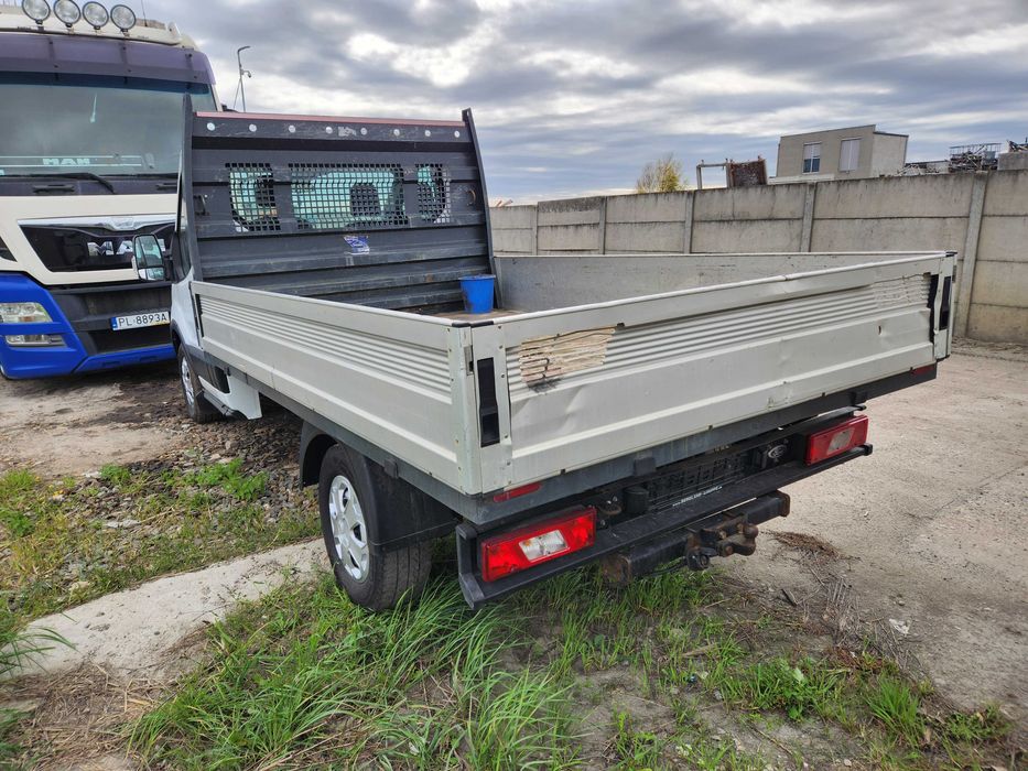 Ford Transit skrzynia  z  2019 r- 167 180km