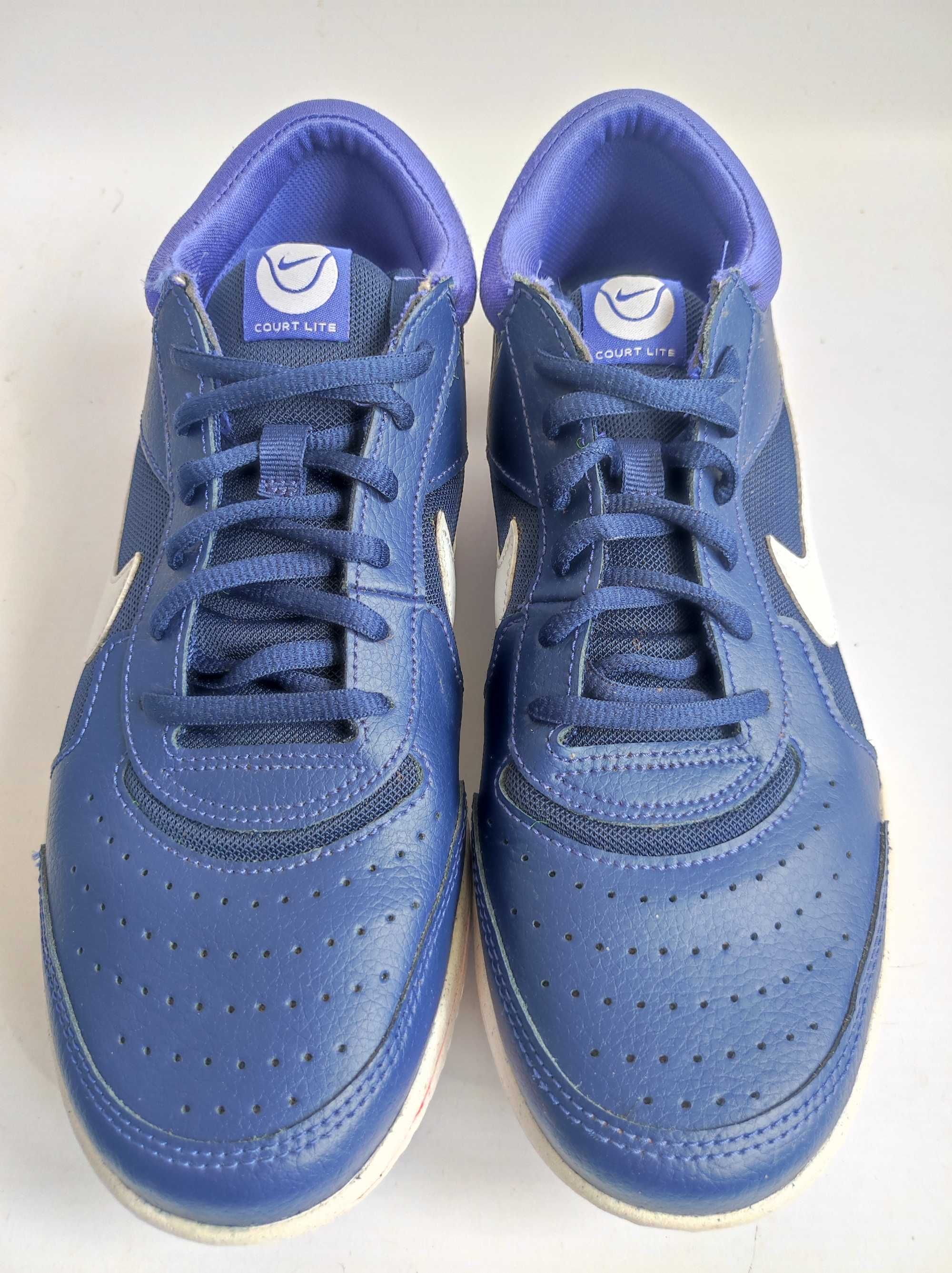 - Buty tenisowe Nike Zoom Court Lite 3  r. 40,5